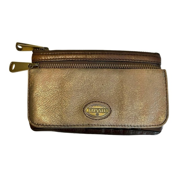 Fossil Handbags - Fossil Cow Hide Leather Explorer Clutch Wallet in Gold Tone Metallic and Brown